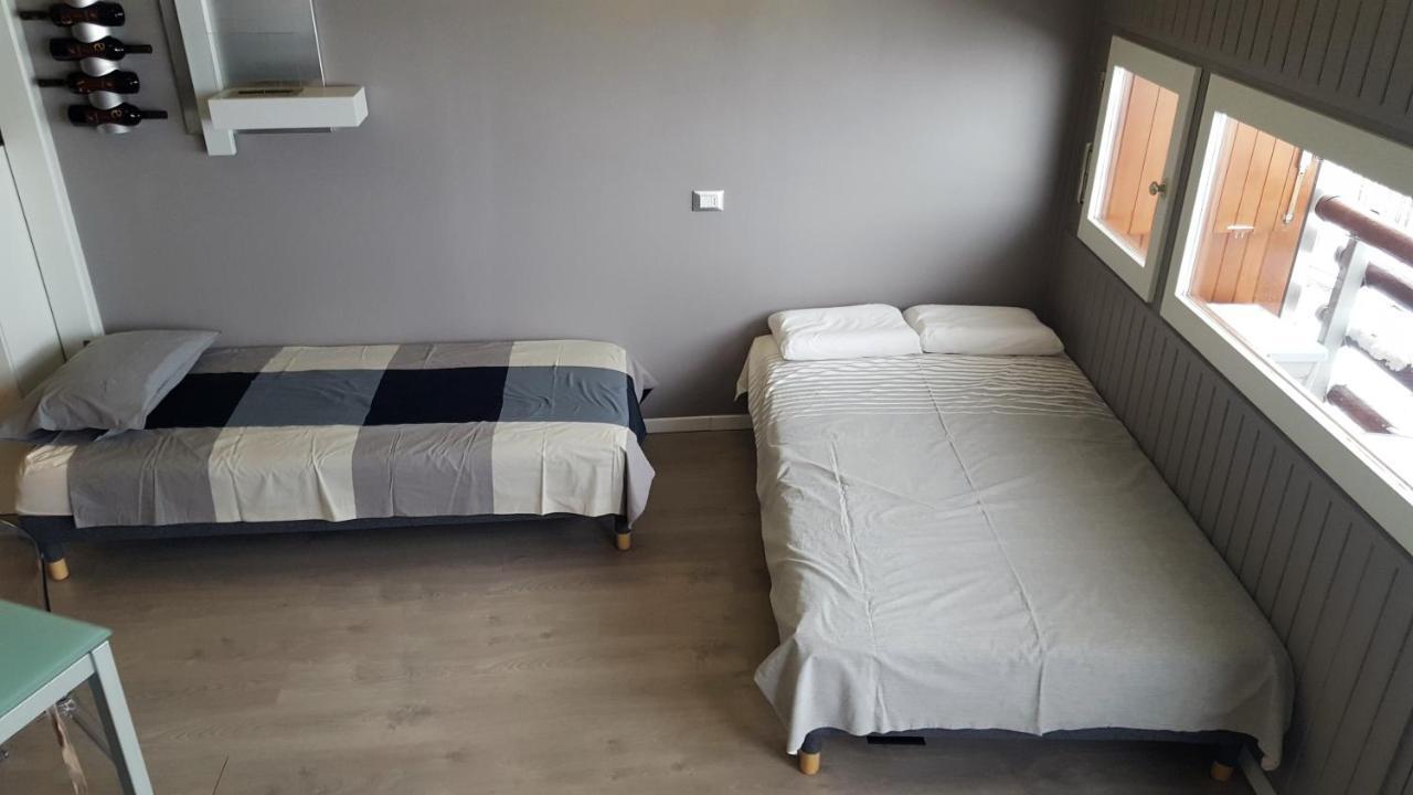 La Coquille Apartment เบรยล์-แชร์วิเนีย ภายนอก รูปภาพ